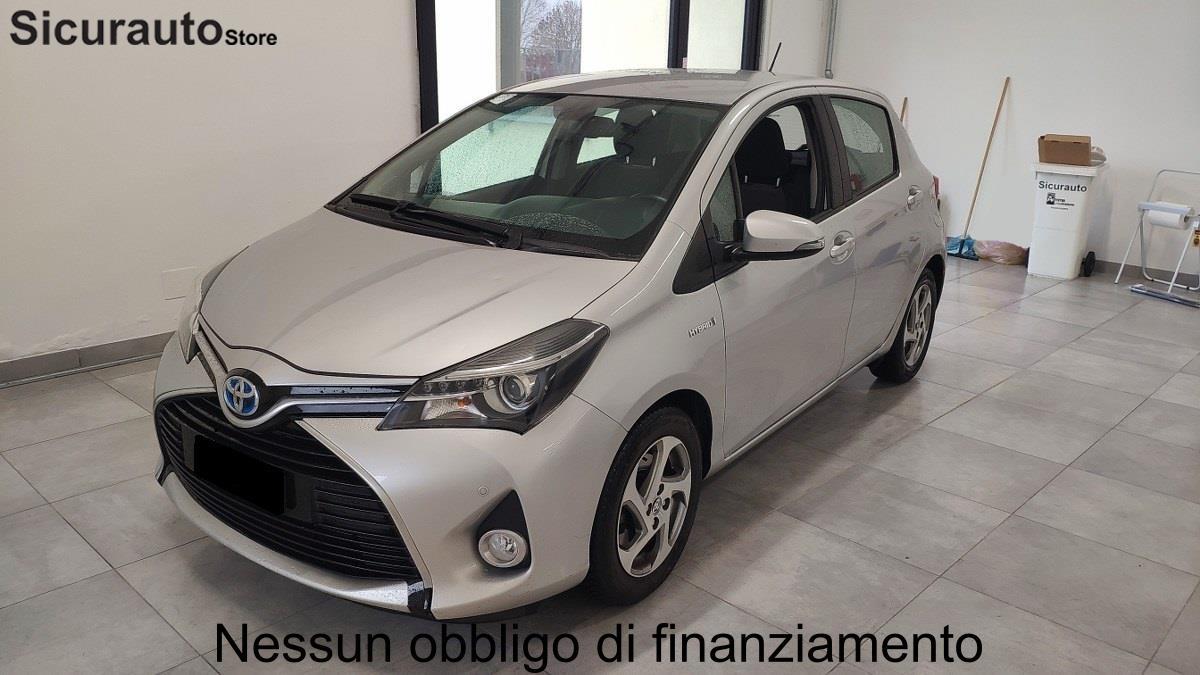 TOYOTA Yaris SOLO PER COMMERCIANTI AUTO SENZA GARANZIA