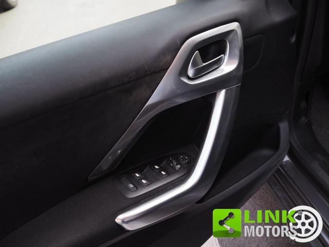 PEUGEOT 2008 BlueHDi 100 S&S Allure
