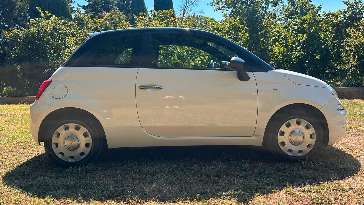 Fiat 500 1.0 Hybrid Dolcevita PRATICAMENTE NUOVA 2020 leggi testo