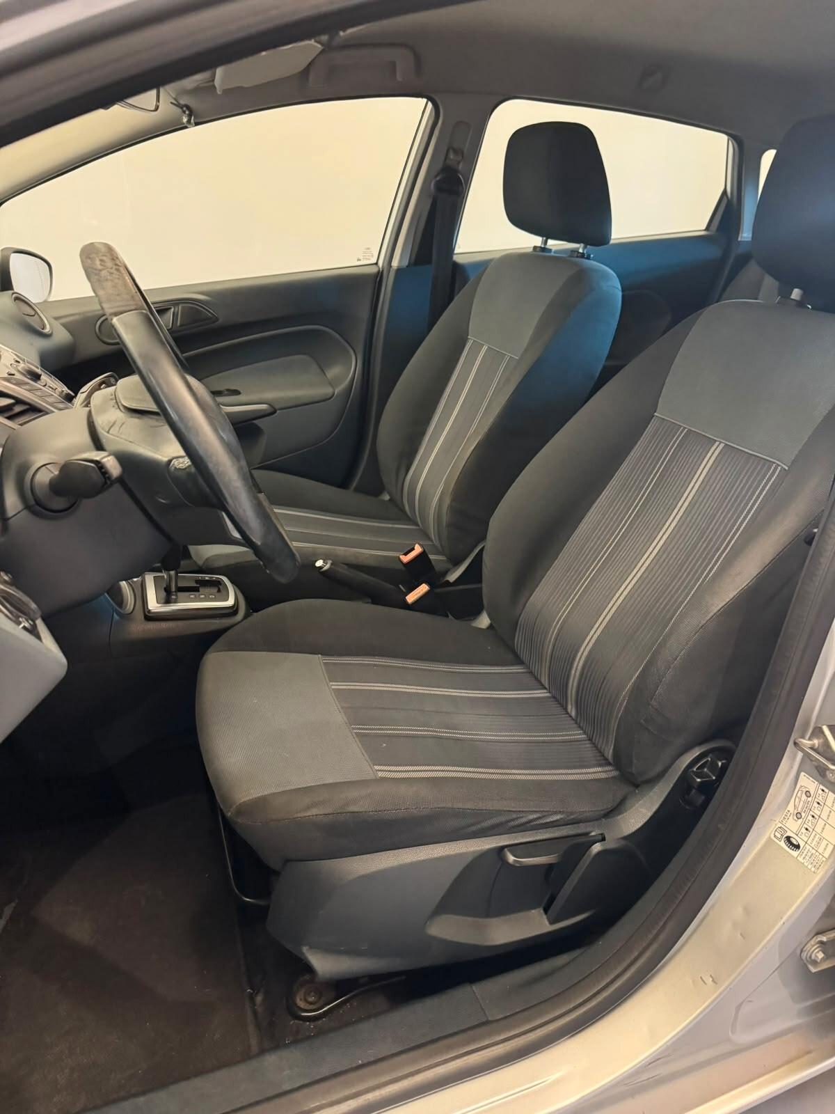 FORD FIESTA 1.4 GPL AUTOMATICA TITANIUM NEOPATENTATI