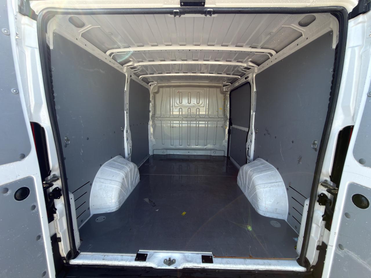PEUGEOT Boxer (3ª serie) Boxer 328 2.2 BlueHDi 120 S&S PC-TN Furgone