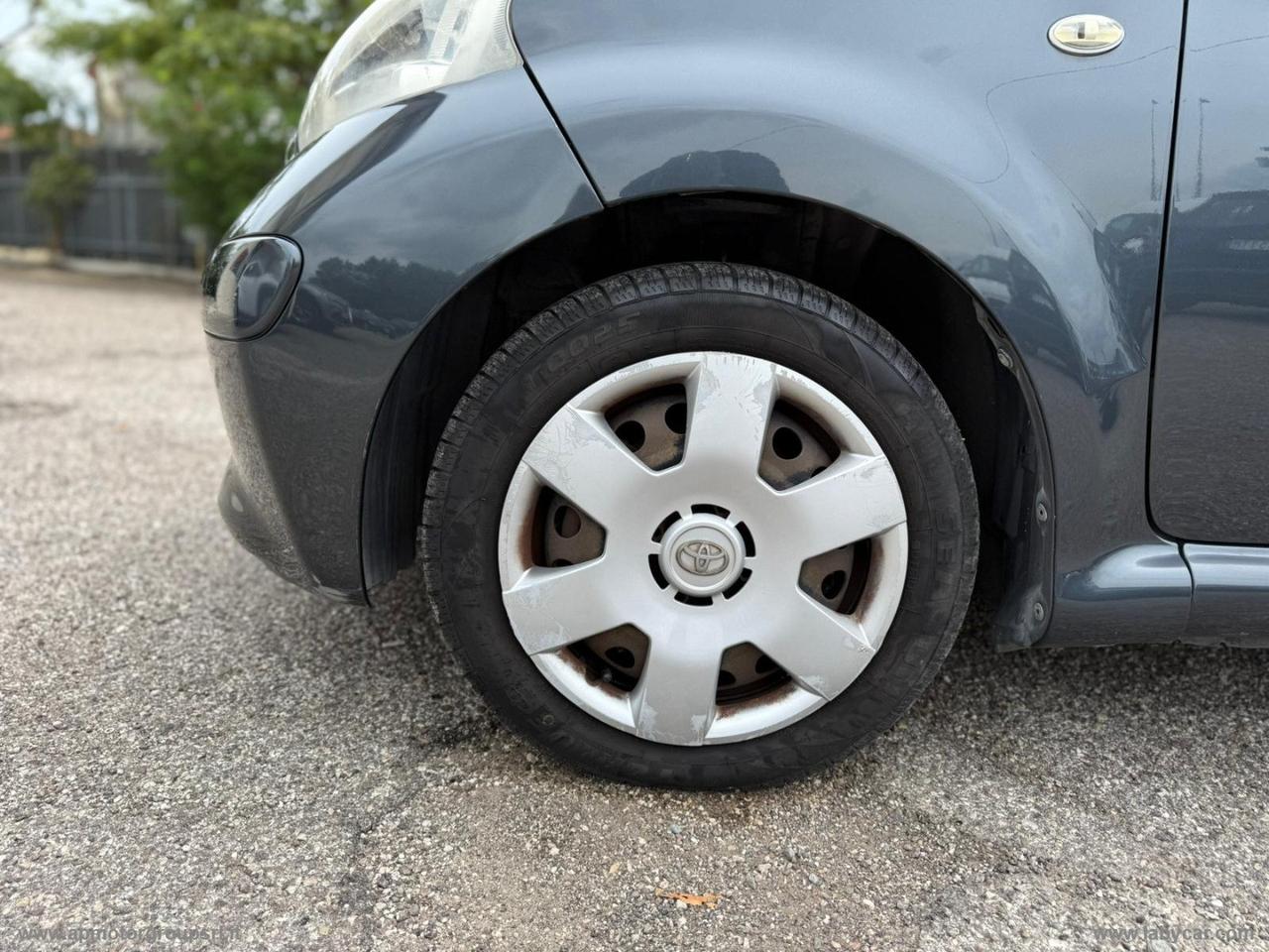 TOYOTA Aygo 1.0 12V VVT-i 3p. Sol