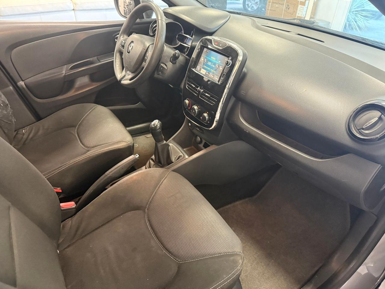 Renault Clio 1.2 75CV 5 porte Live