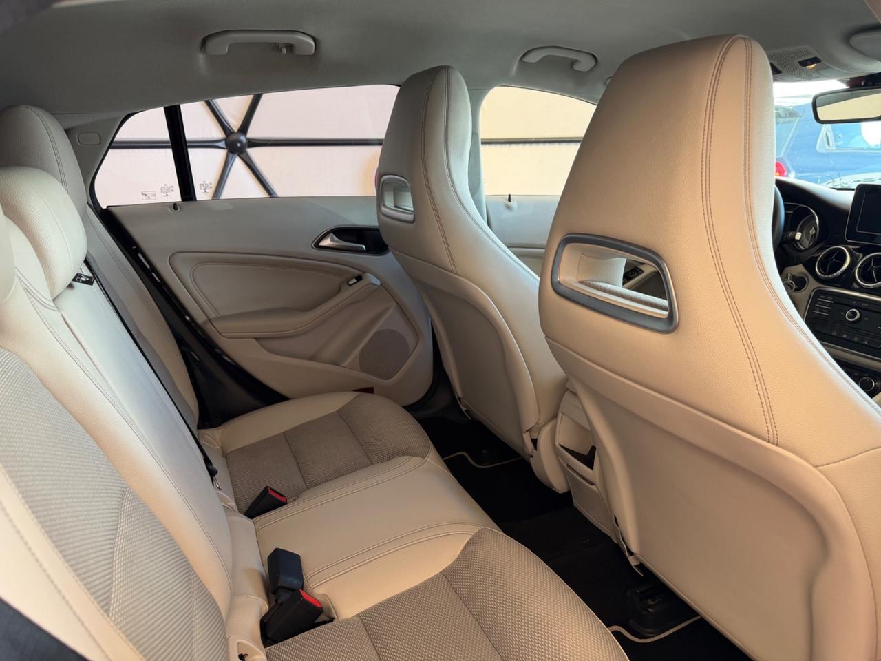 Mercedes-benz CLA 200 d S.W. Automatic Executive