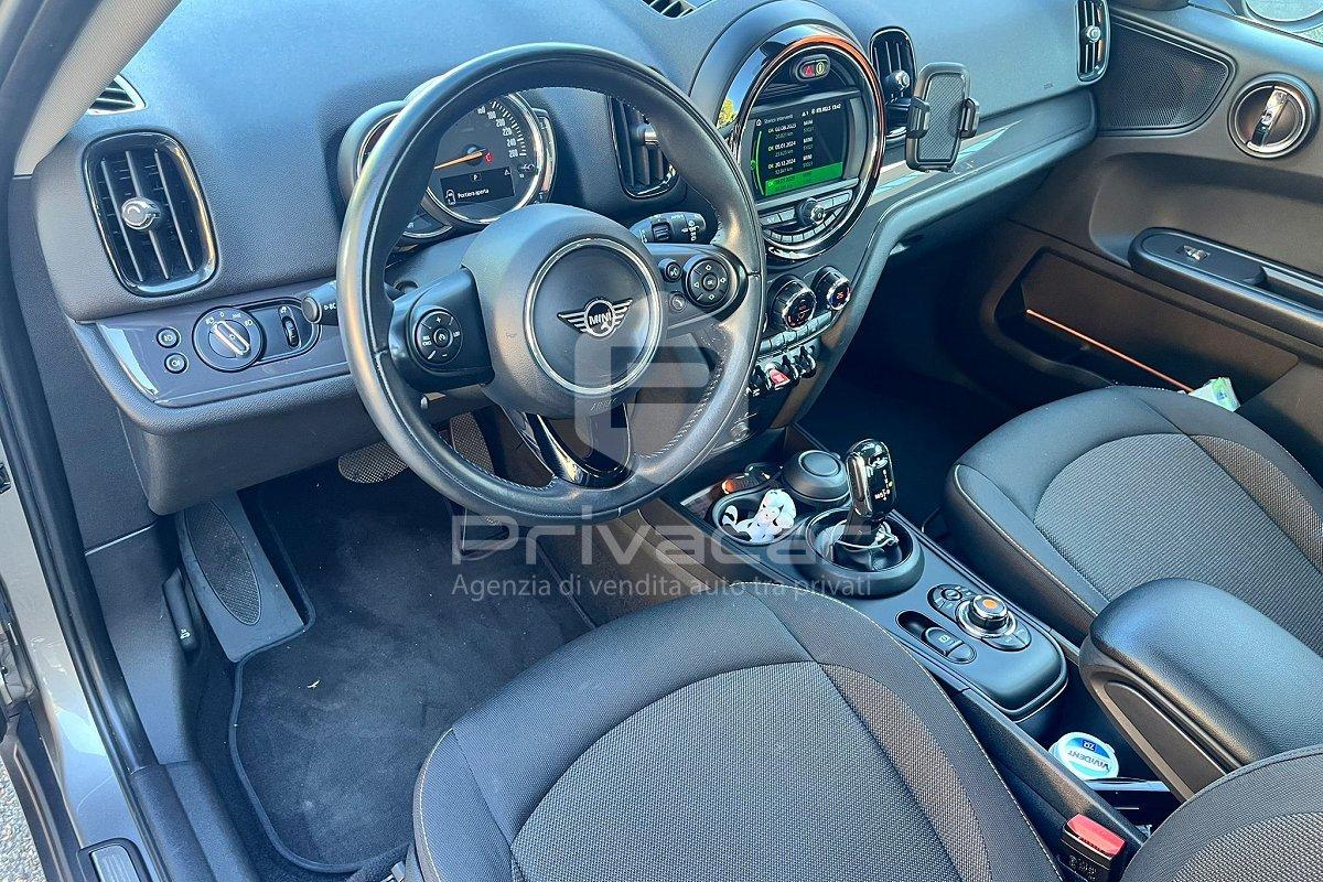 MINI Mini 2.0 Cooper D Baker Street Countryman