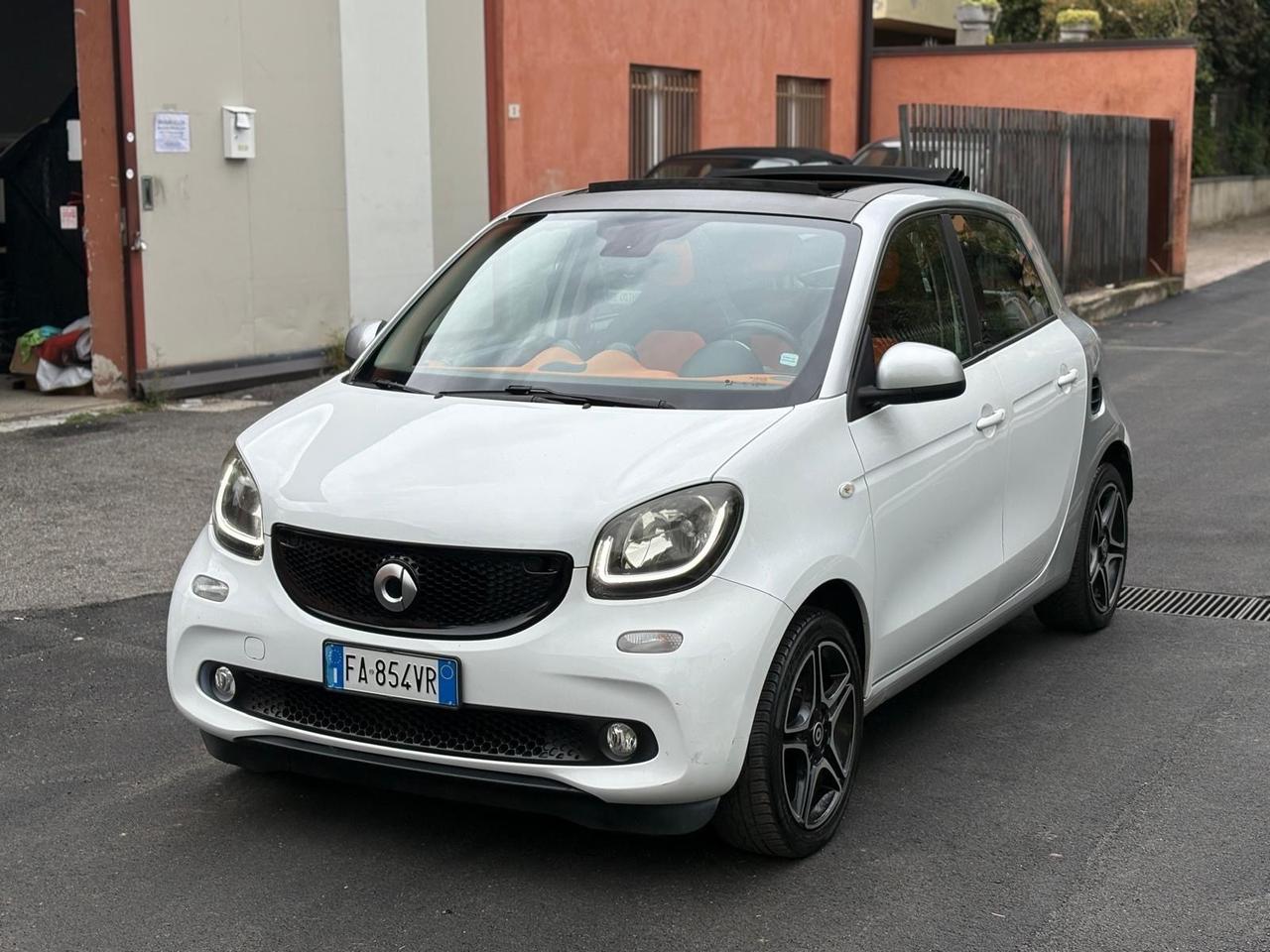 Smart ForFour 70 1.0 Proxy