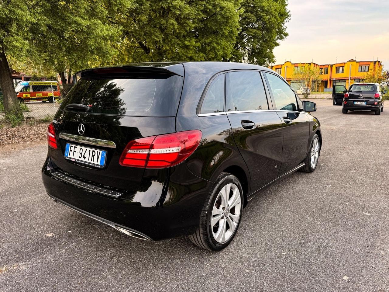 Mercedes-benz B 180 d Sport