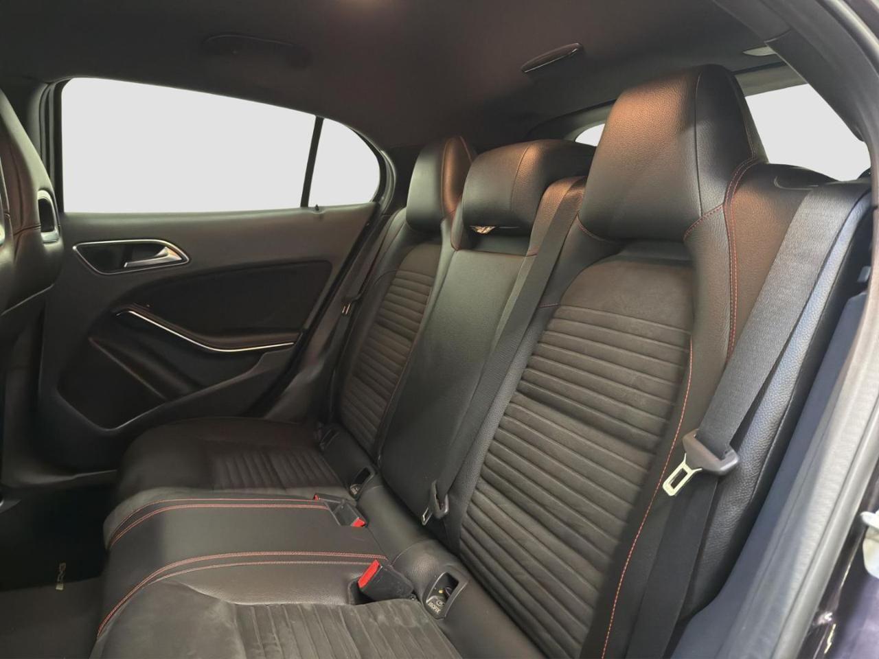 Mercedes-Benz GLA 250 Automatic 4Matic Premium