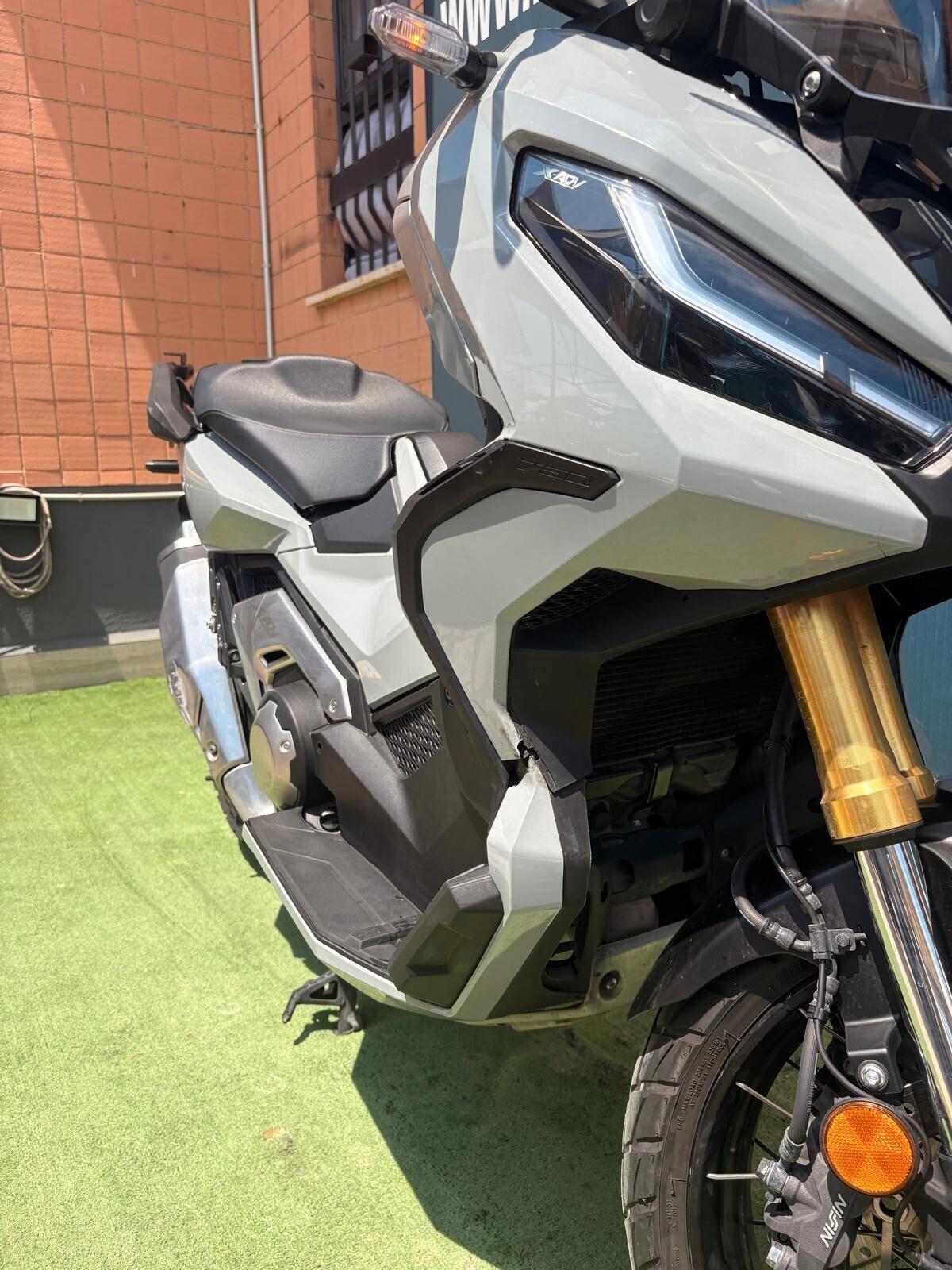 Honda X-ADV 750 ABS SPORT