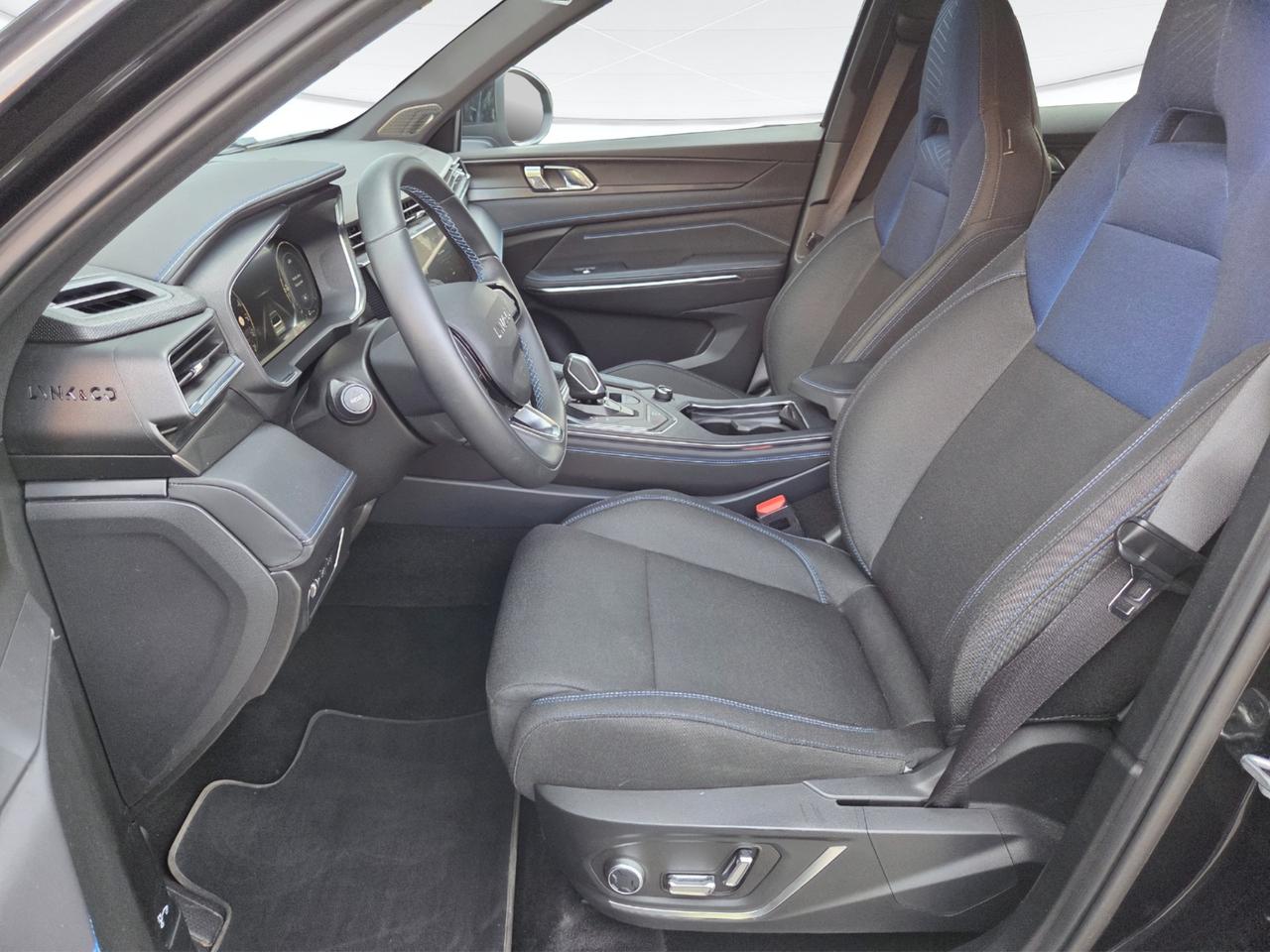 Lynk & Co 01 1.5 td phev auto