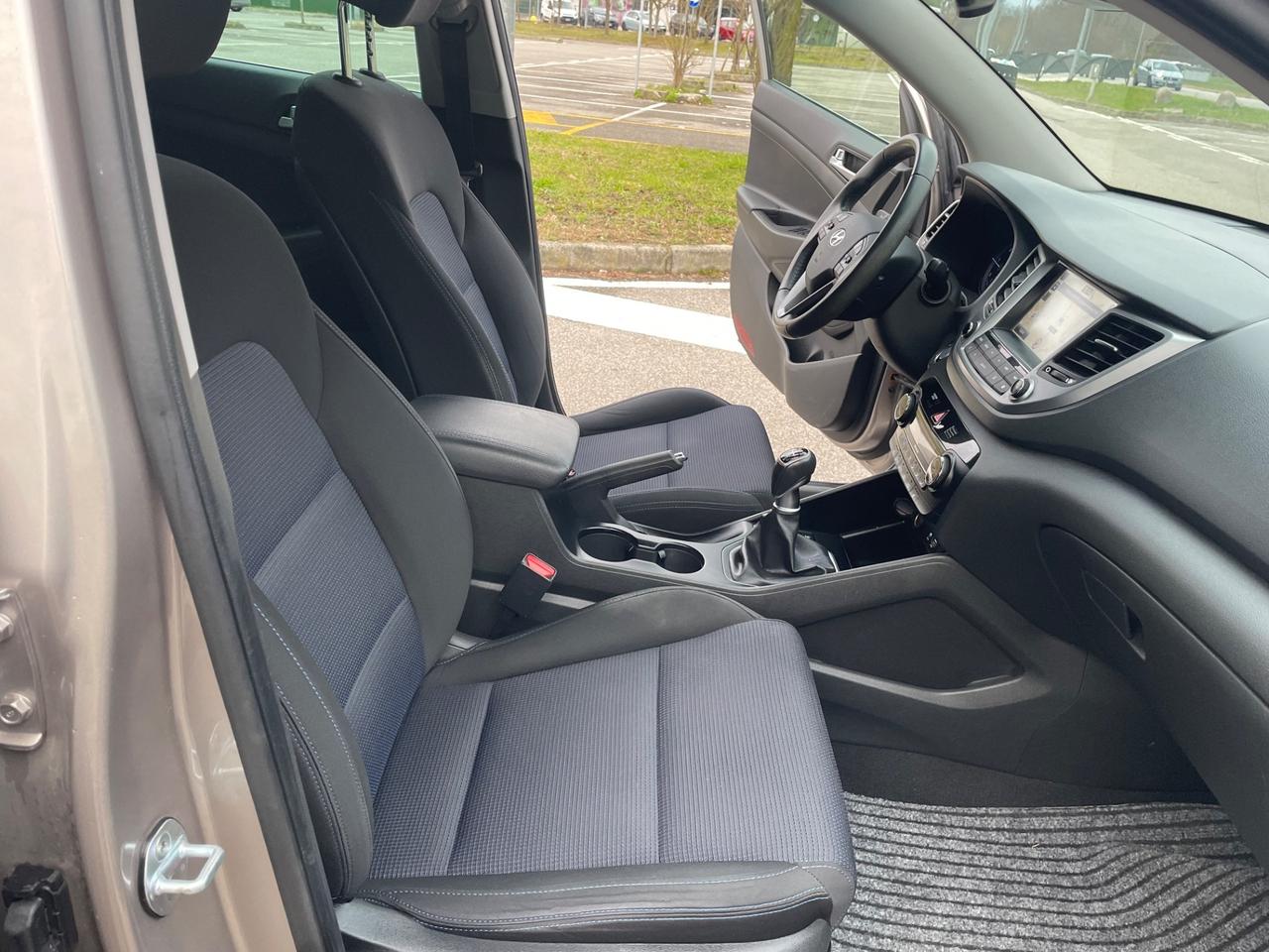 Hyundai Tucson 1.7 CRDi*Neopatentati*Navi*Solo 63000Km*