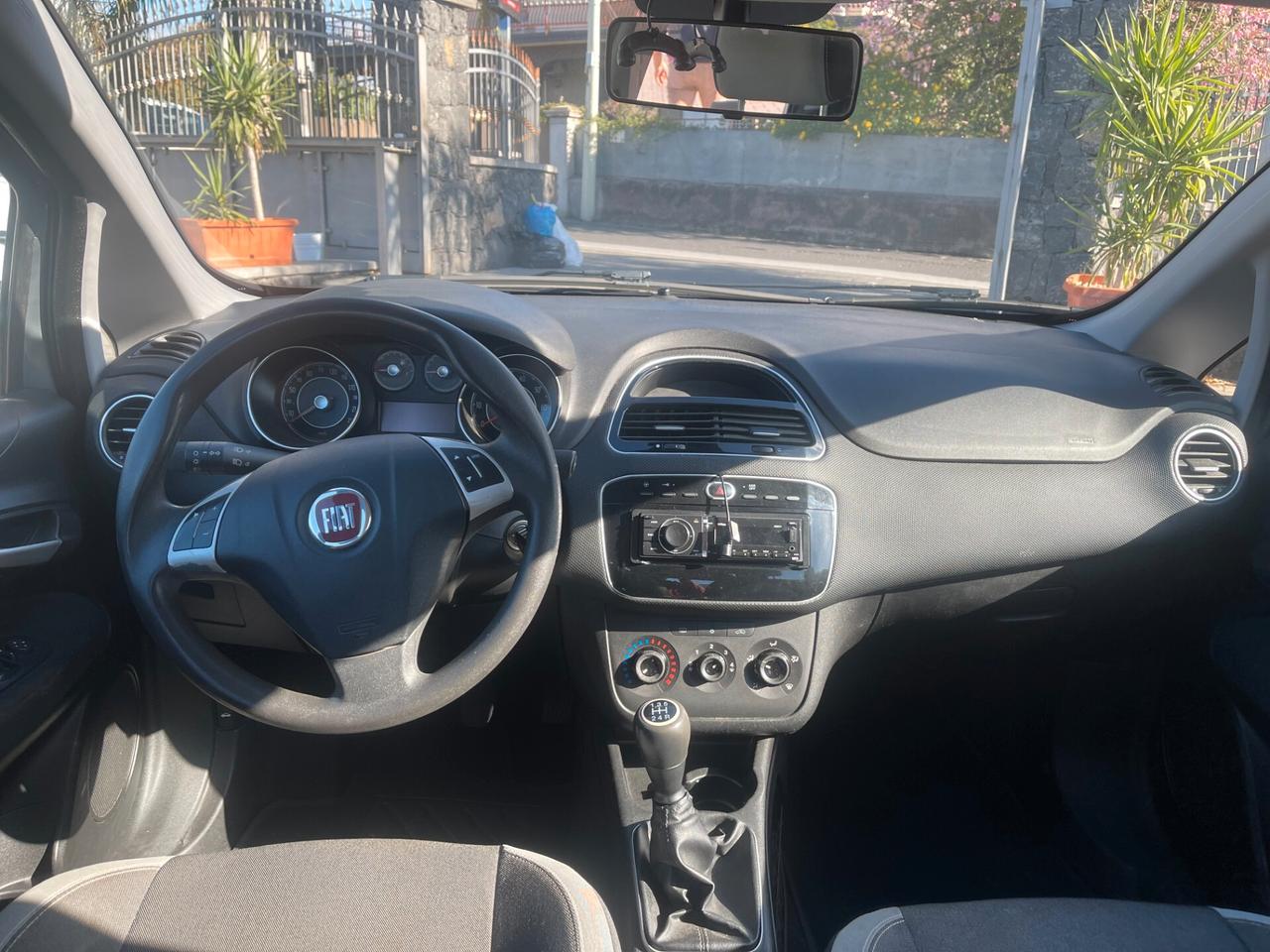 Fiat Punto 1.3 MJT II 75 CV 5 porte Virgin Radio