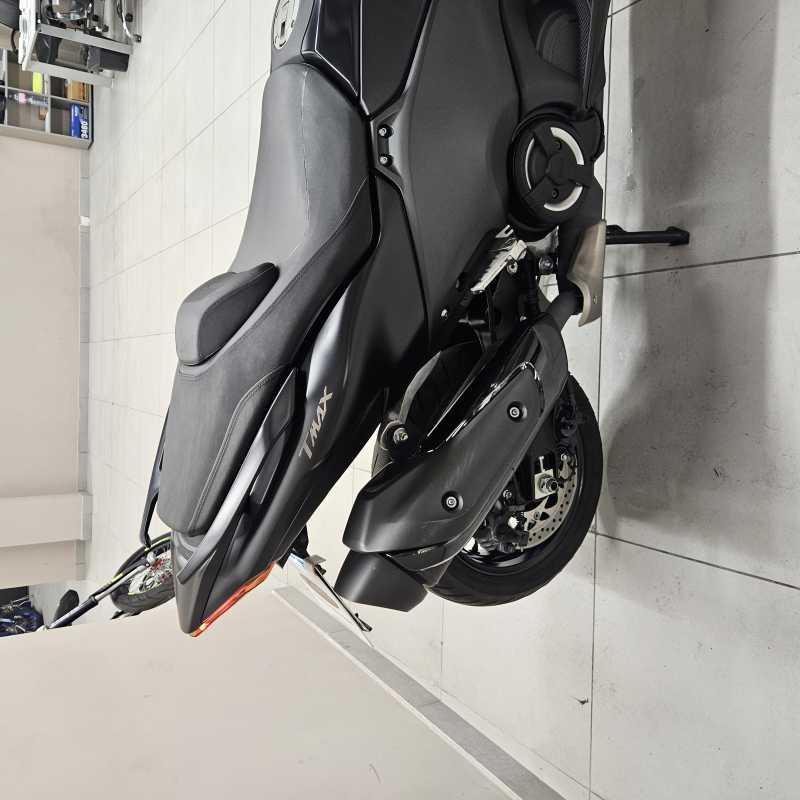 Yamaha T-Max 560 - 2022