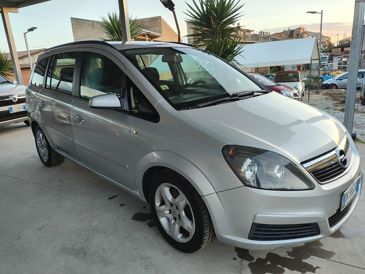 Opel Zafira 1.9 CDTI 120 CV 7 posti