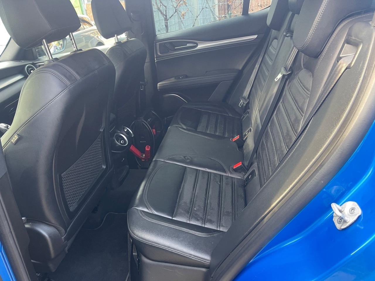 Alfa Romeo Stelvio 2.2 Turbodiesel 210 CV AT8 Q4 Veloce