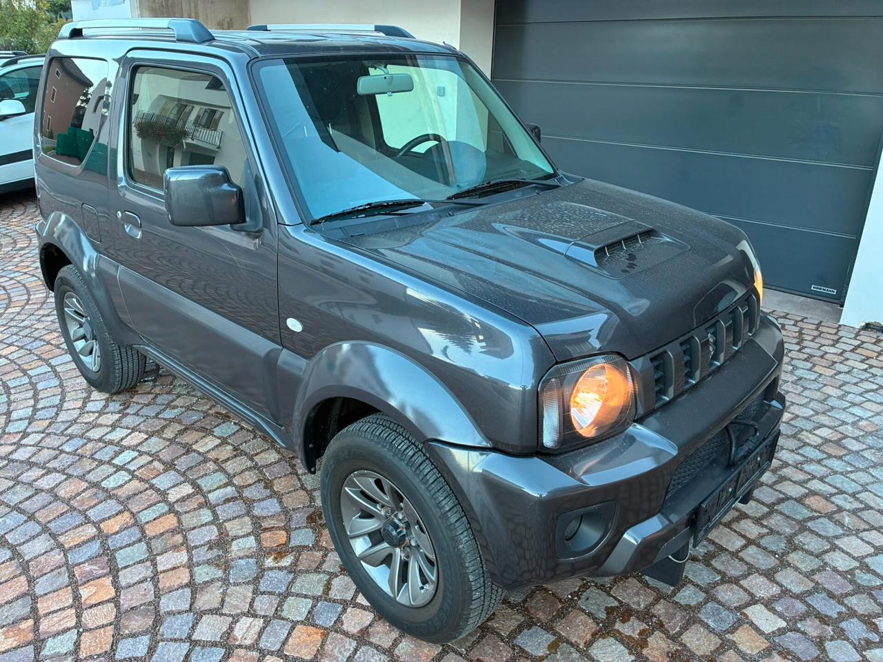 SUZUKI JIMNY 4WD 1.3i 85CV EVOLUTION PELLE GANCIO KM 29000
