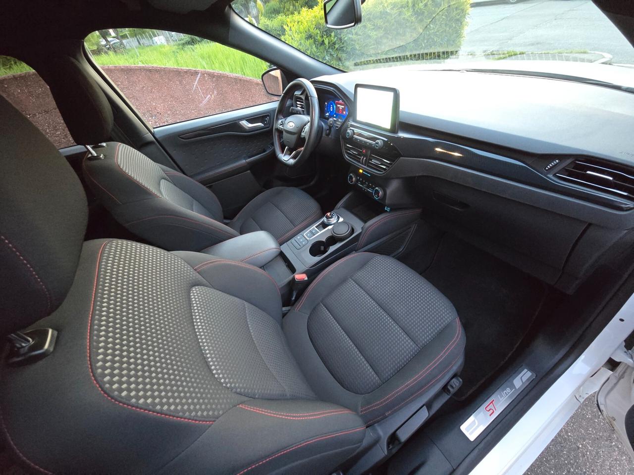 Ford Kuga ST-Line 1.5 120CV Automatica