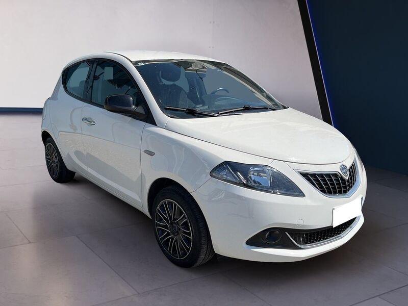 Lancia Ypsilon III 2021 1.0 firefly hybrid Gold s&s 70cv
