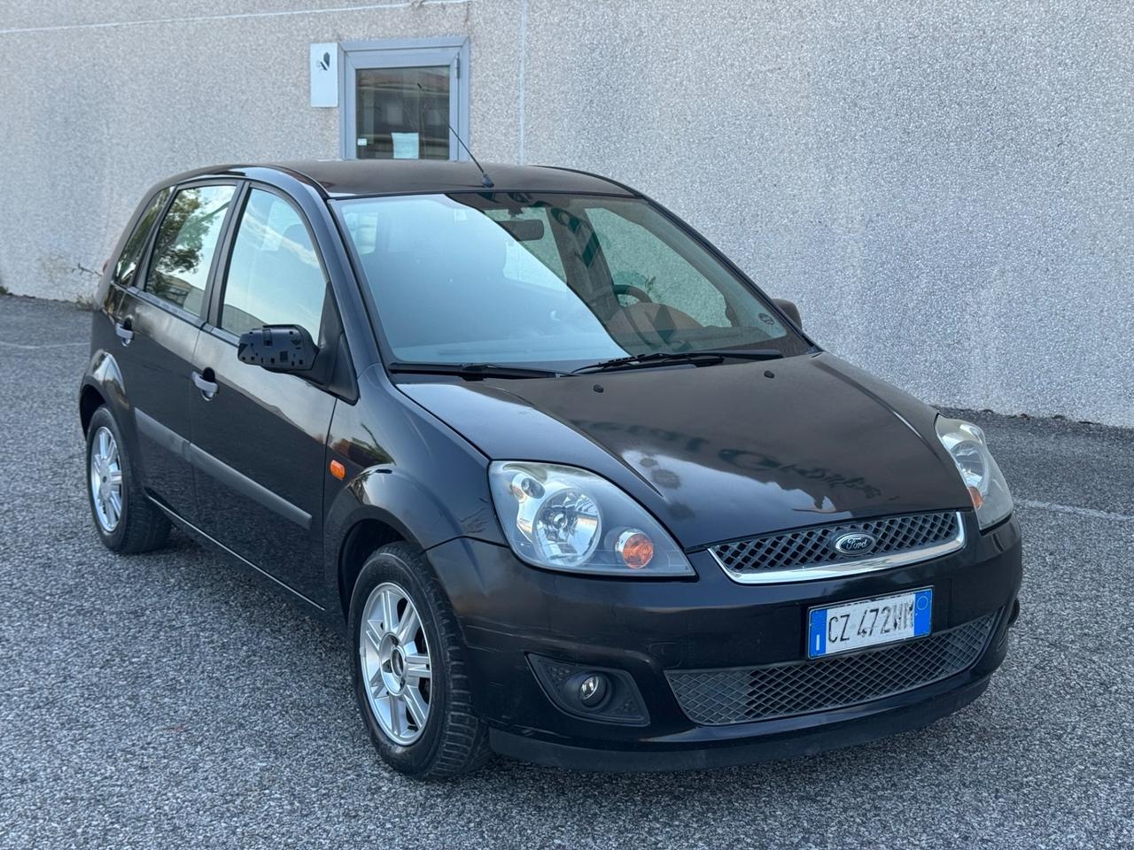 Ford Fiesta 1.4 TDCi 5p. Ghia