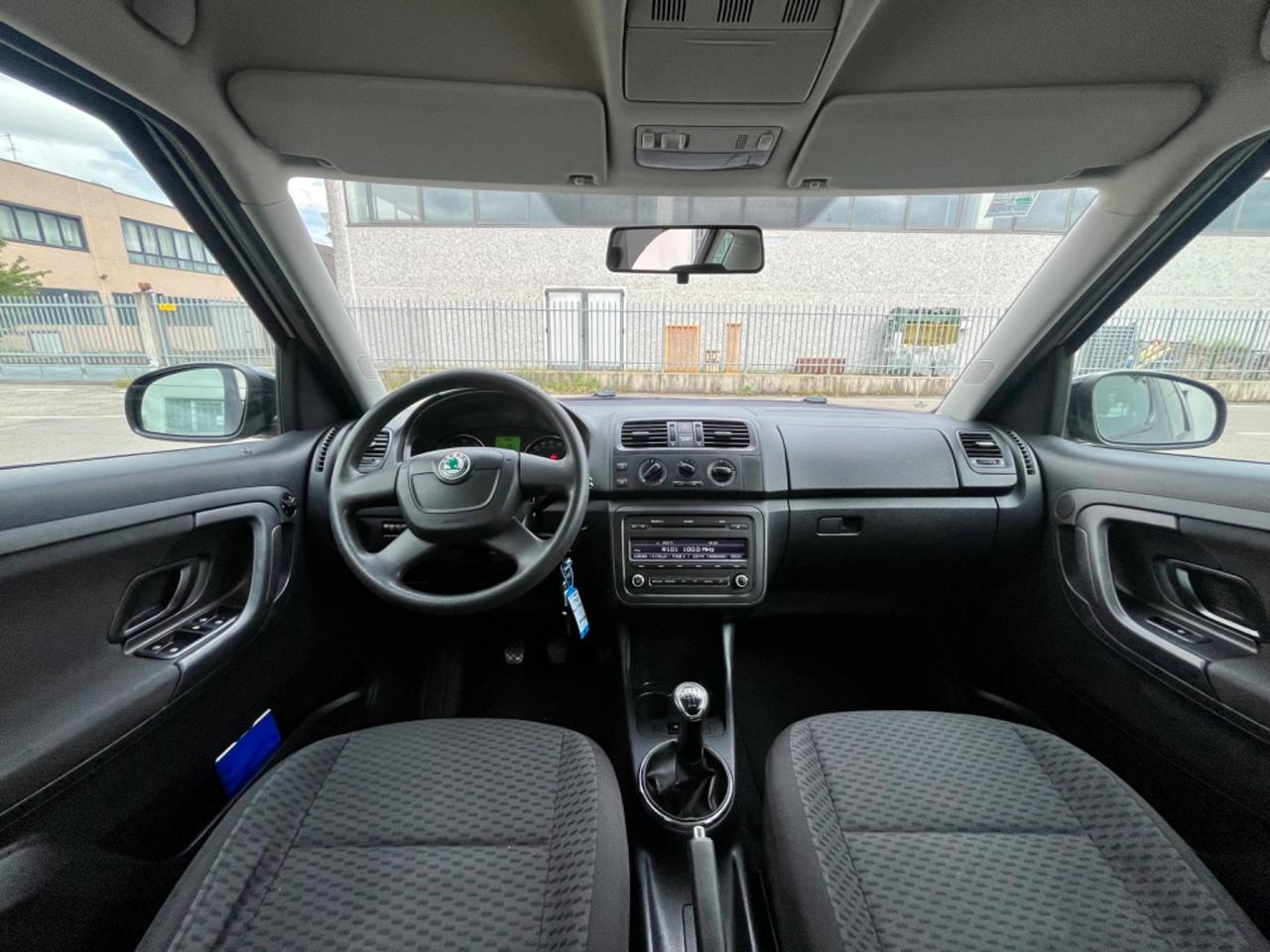 Skoda Roomster 1.2benz 2013 155.000km perfetta per neopatentati