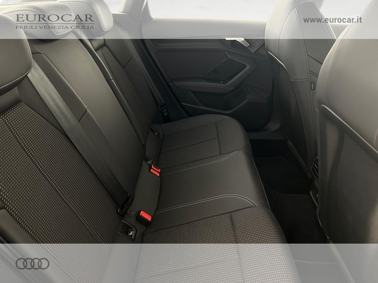 Audi A3 sedan 35 2.0 tdi s line edition s-tronic