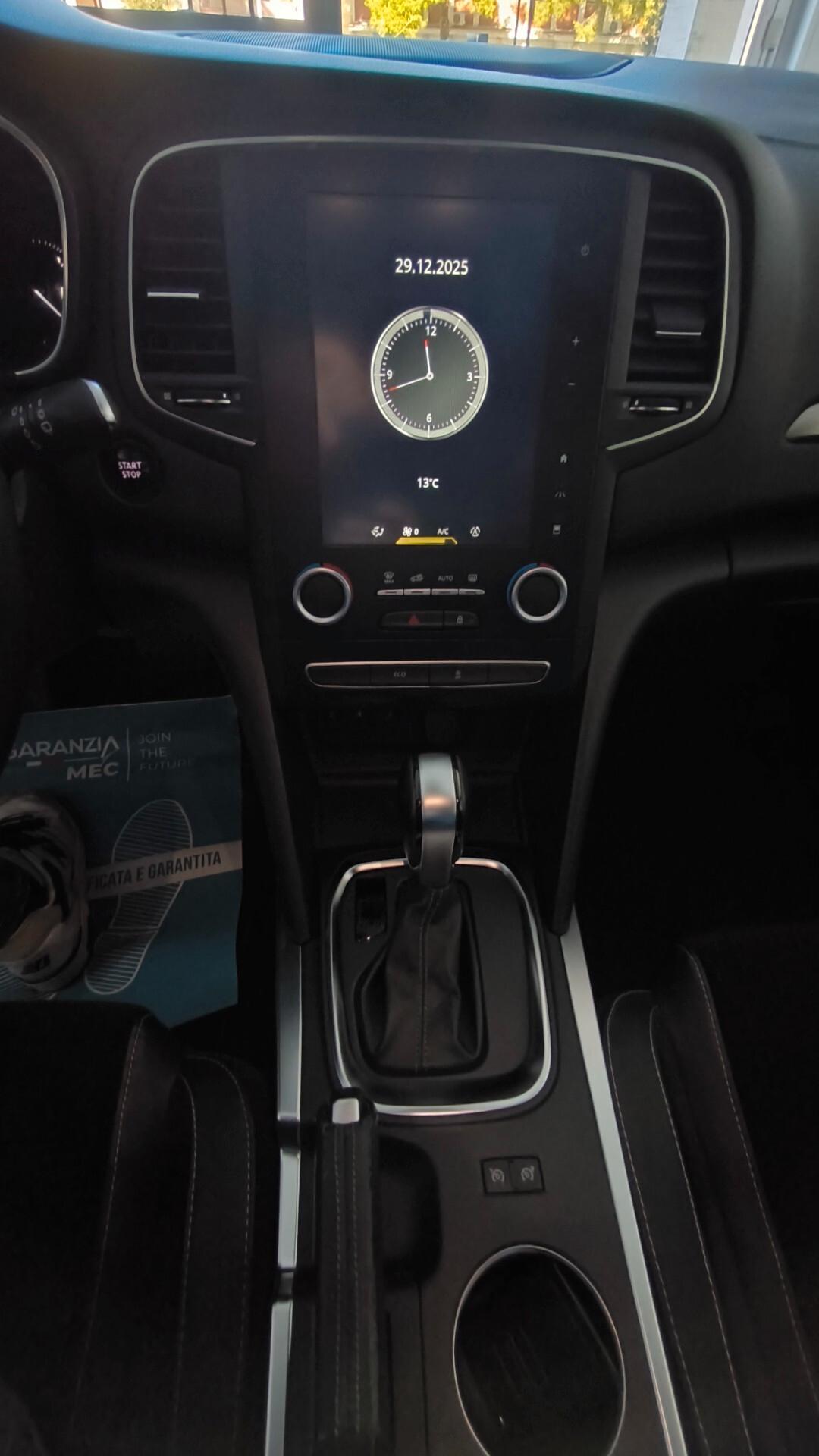 Renault Megane Mégane dCi 8V 110 CV EDC Energy Bose