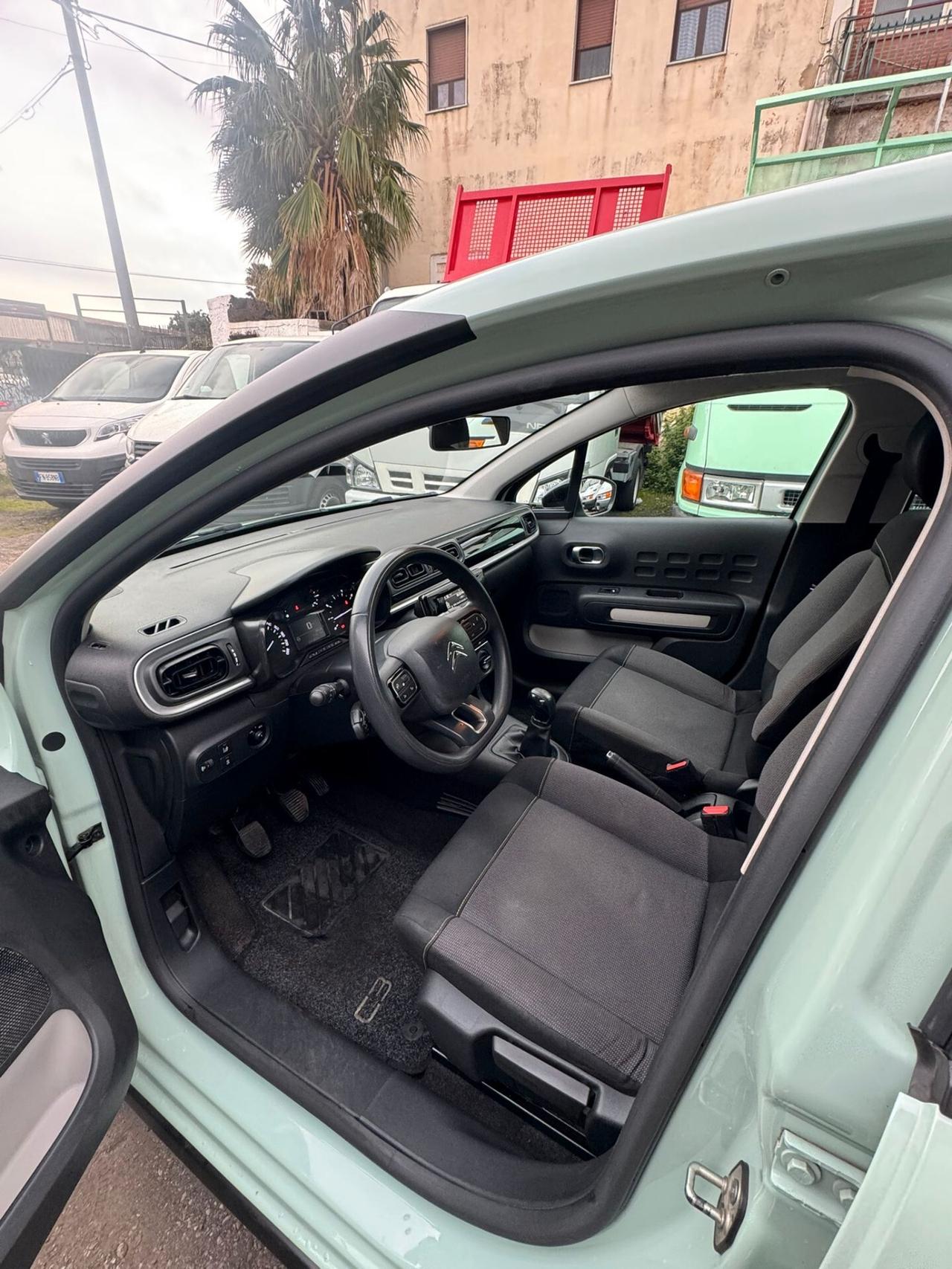 Citroen C3 PureTech 82 S&S Uptown