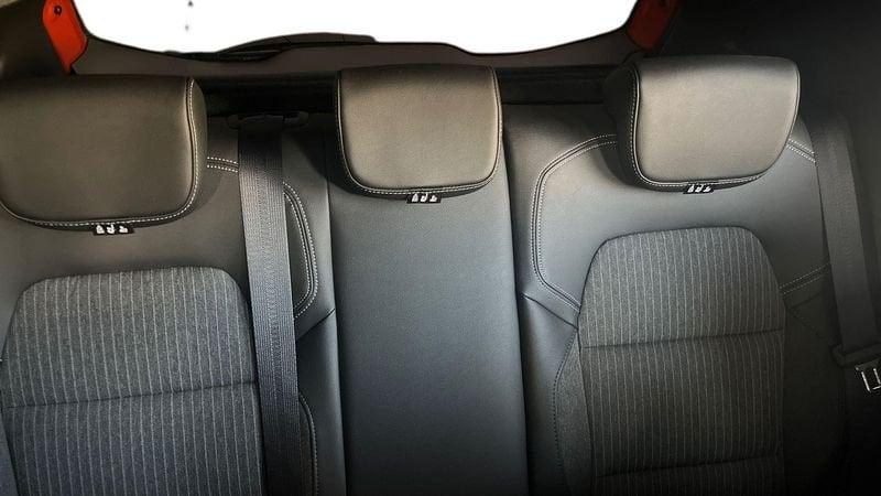 Renault Clio 5 Porte 1.6 E-Tech full hybrid 145cv Techno A 5 Porte 1.6 E-Tech full hybrid 145cv Techno