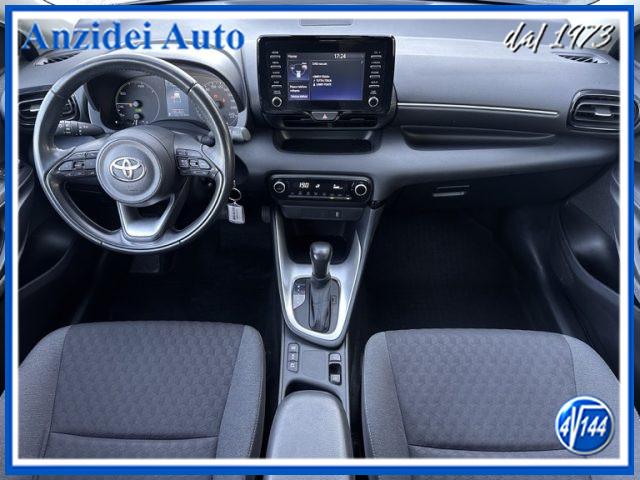 TOYOTA Yaris 1.5 Hybrid 5 porte Business