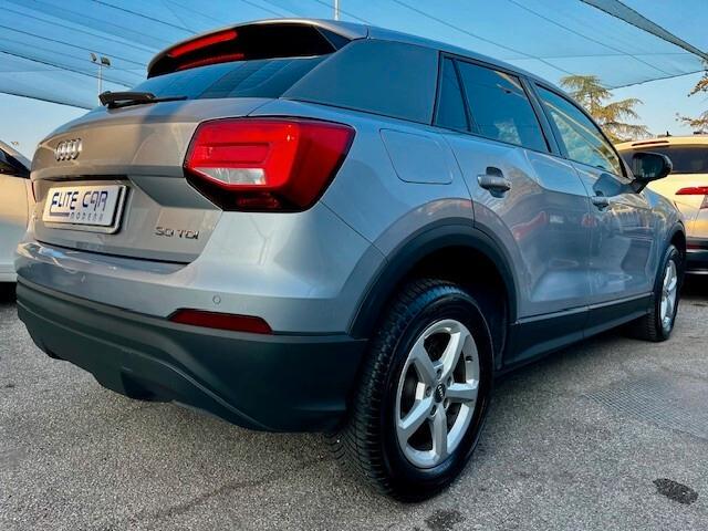 AUDI Q2 30 tdi Business s-tronic "NAVI/ CRUISE C PDC/ "