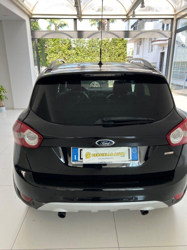FORD Kuga + 2.0 TDCi 136 CV 2WD DPF