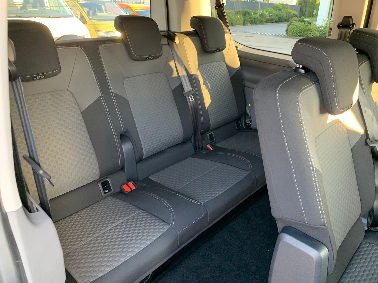 Volkswagen T6 Kombi t7 2.0 tdi 150cv life l1 auto