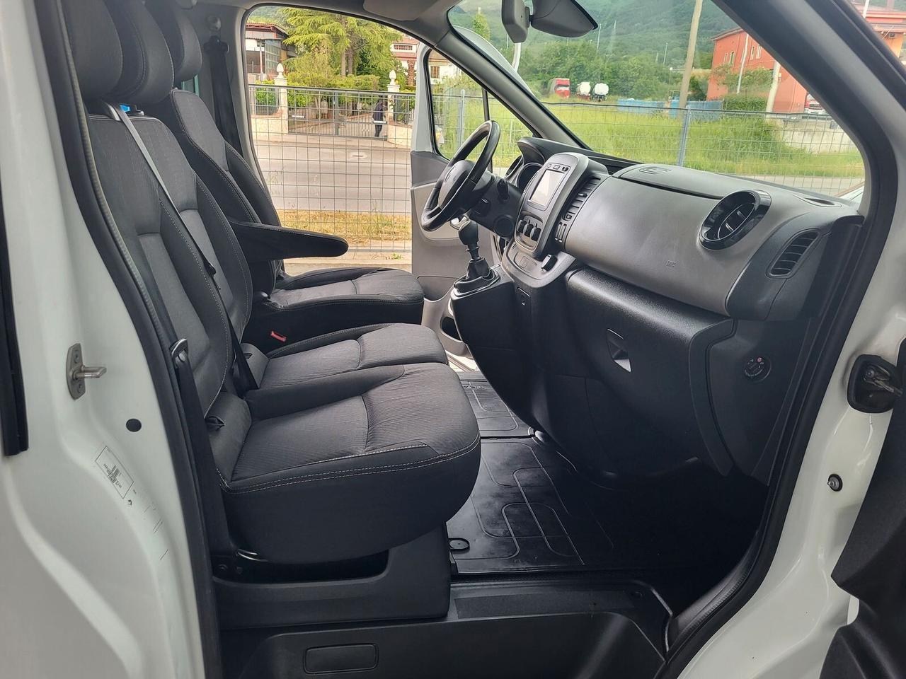 Renault Trafic 1.6 dCi 125CV 9 POSTI - ENERGY *** FULL OPTIONALS *** PERFETTO