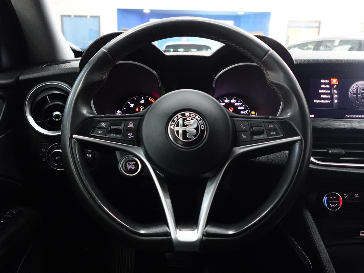 Alfa Romeo Stelvio 2.2 MJT 160 CV AT8 RW SPORT TECH