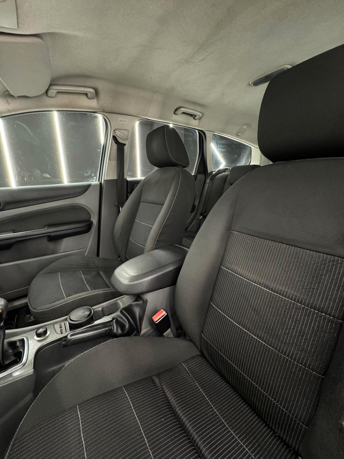 Ford Focus 1.6 TDCi (90CV) - KM CERTIFICATI