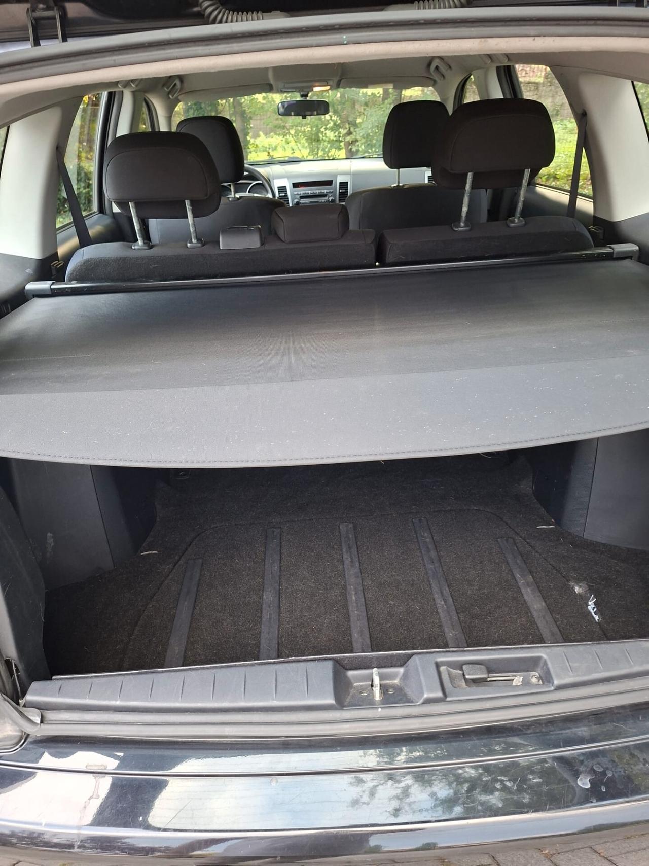 Mitsubishi Outlander 2.0 DI-D Invite DPF