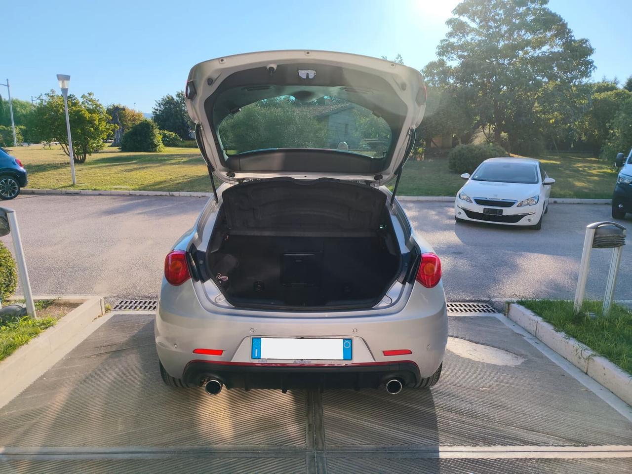 Alfa Romeo Giulietta 1750 Turbo TCT Quadrifoglio Verde