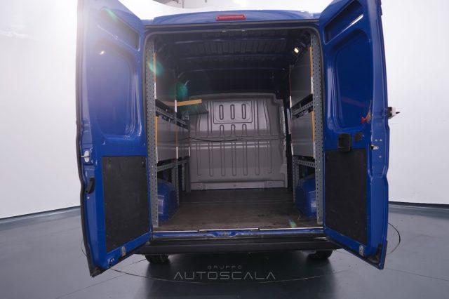 PEUGEOT Boxer 335 2.2 BlueHDi 140 S&S L2-H2 Furgone