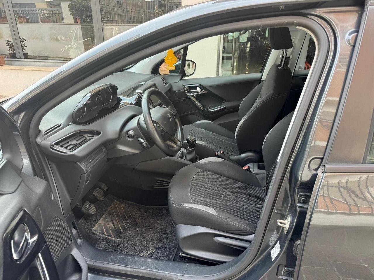 PEUGEOT 208 1.2 VTi 82CV 5 porte Active GPL