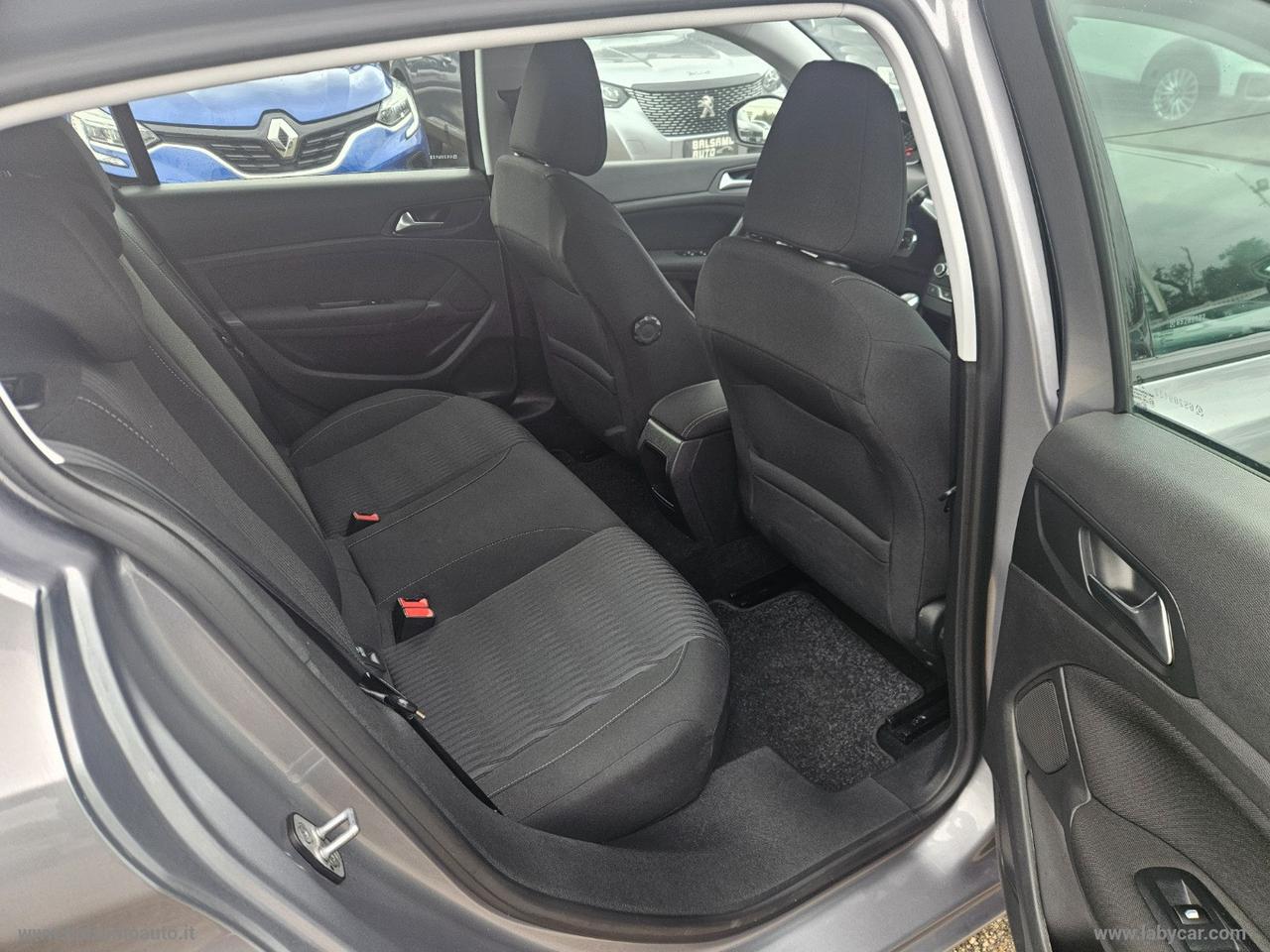 PEUGEOT 308 BlueHDi 100 S&S Business N1