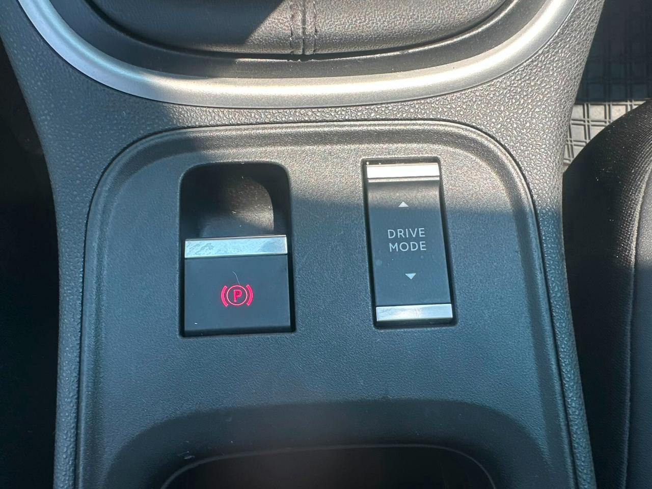 Jeep Avenger 1.2 Turbo 100 CV Summit 2025