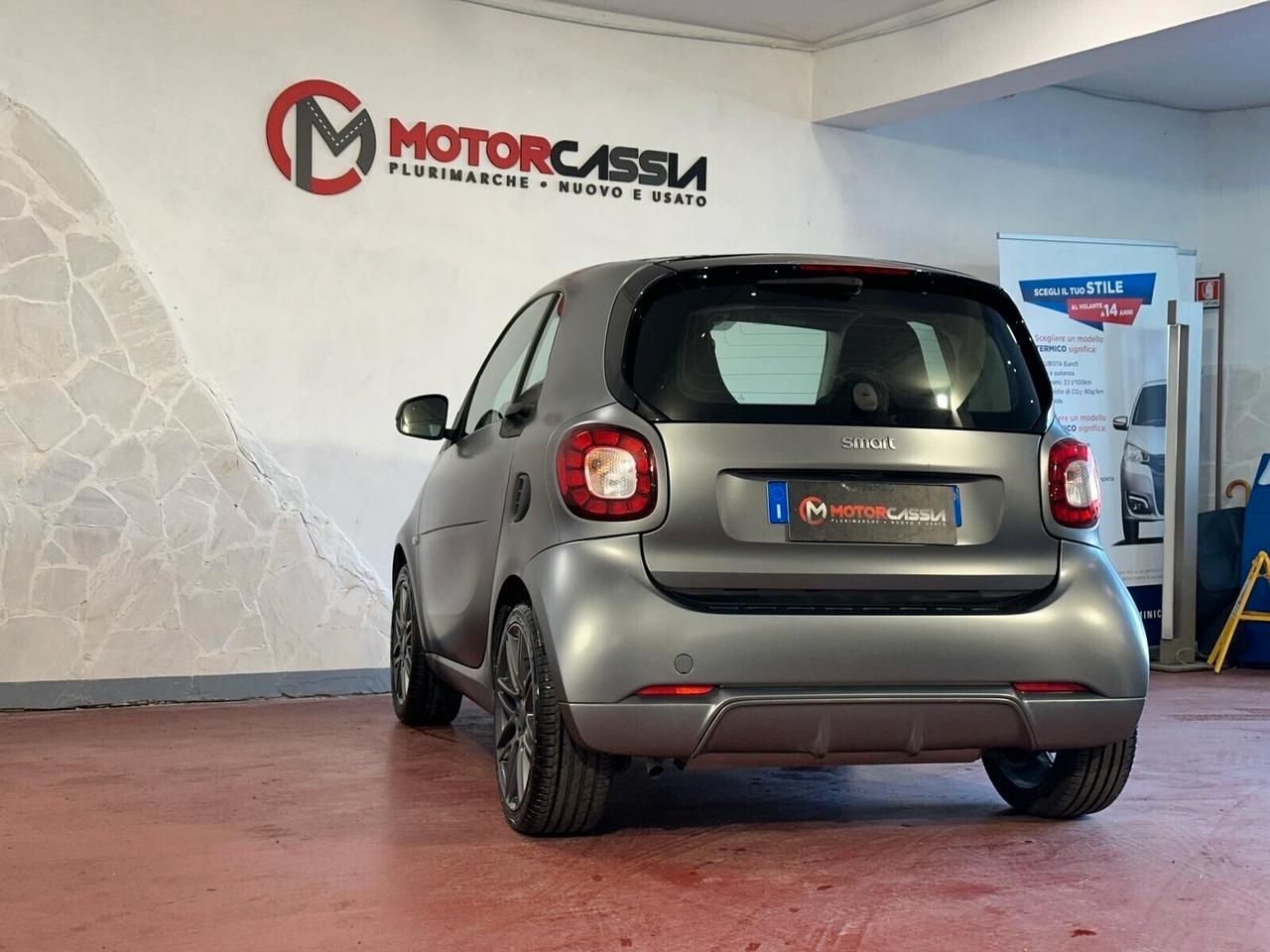 Smart ForTwo 90 0.9 T twinamic allestimento Brabus