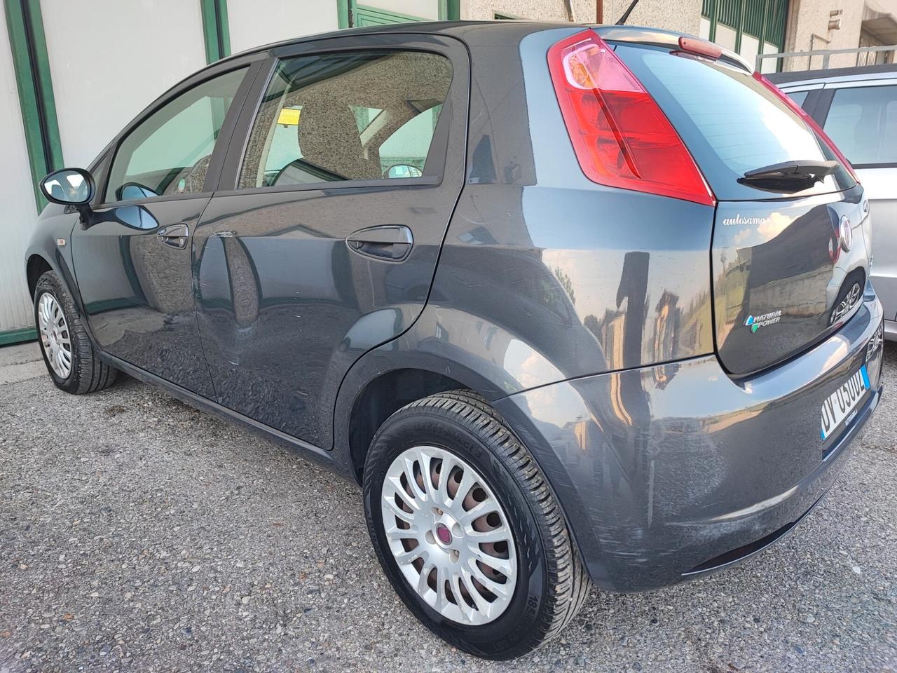 Fiat Grande Punto 1.4 BENZINA METANO UNICO PROPRIETARIO 2009