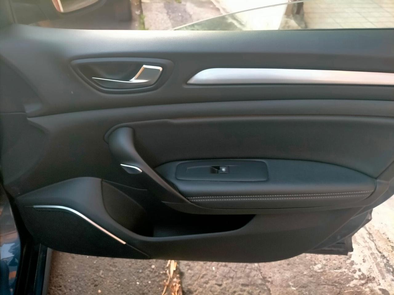 Renault Megane Mégane Sporter Blue dCi 115 CV Duel2