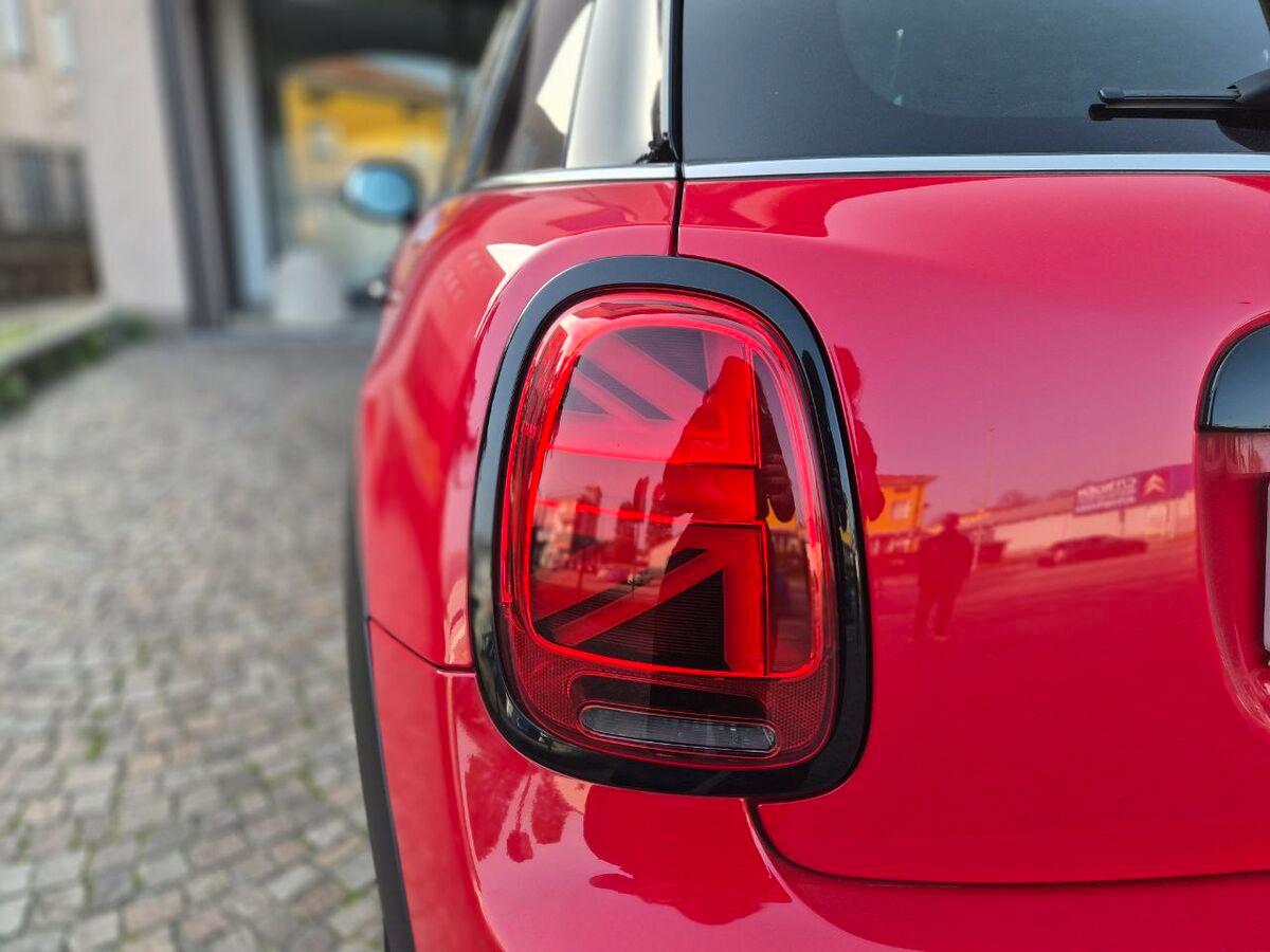 Mini Mini 5 Porte 1.5 Cooper Camden auto