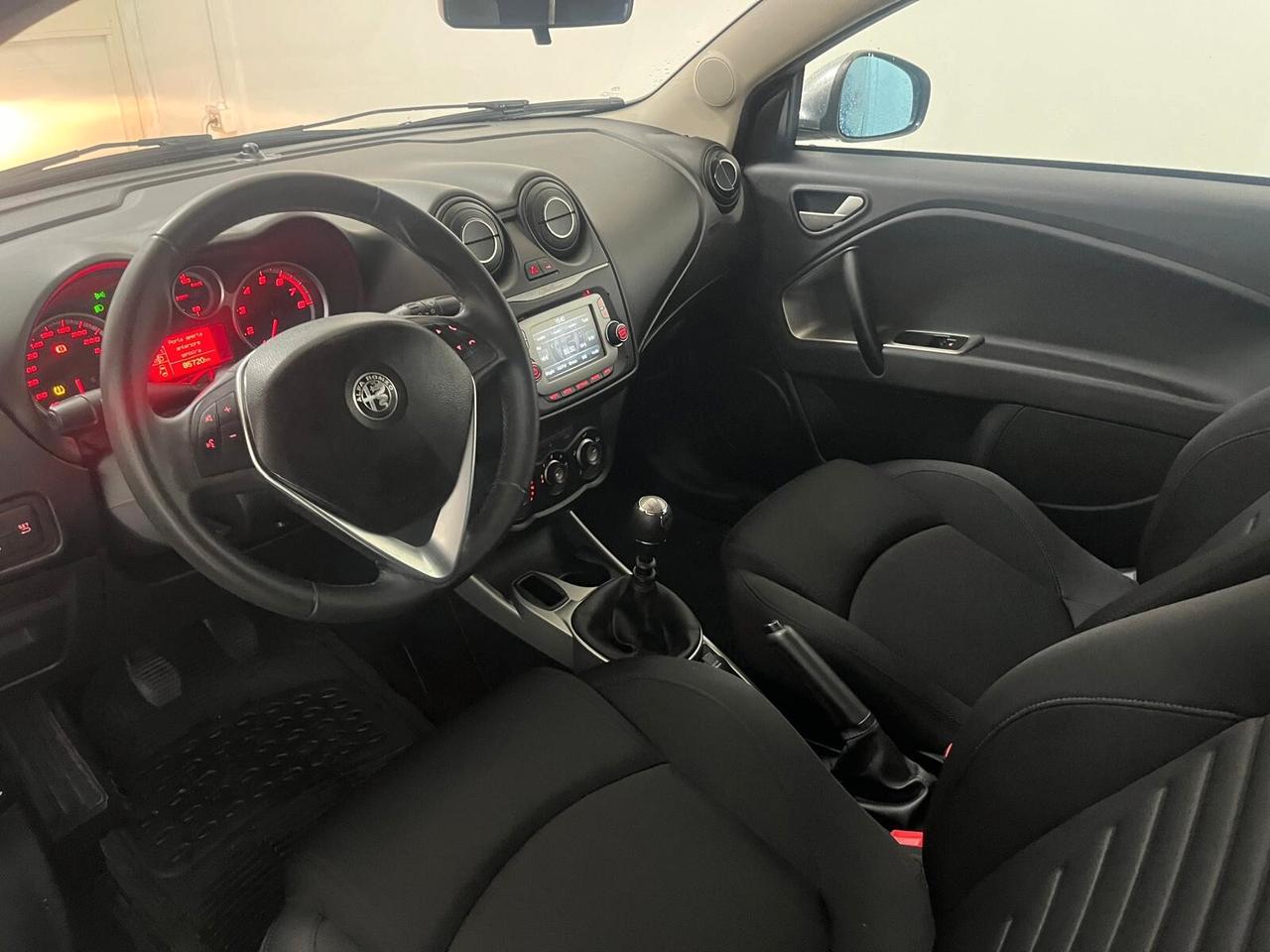 Alfa Romeo MiTo 1.4 78cv Urban COME NUOVA X NEOPATENTATI