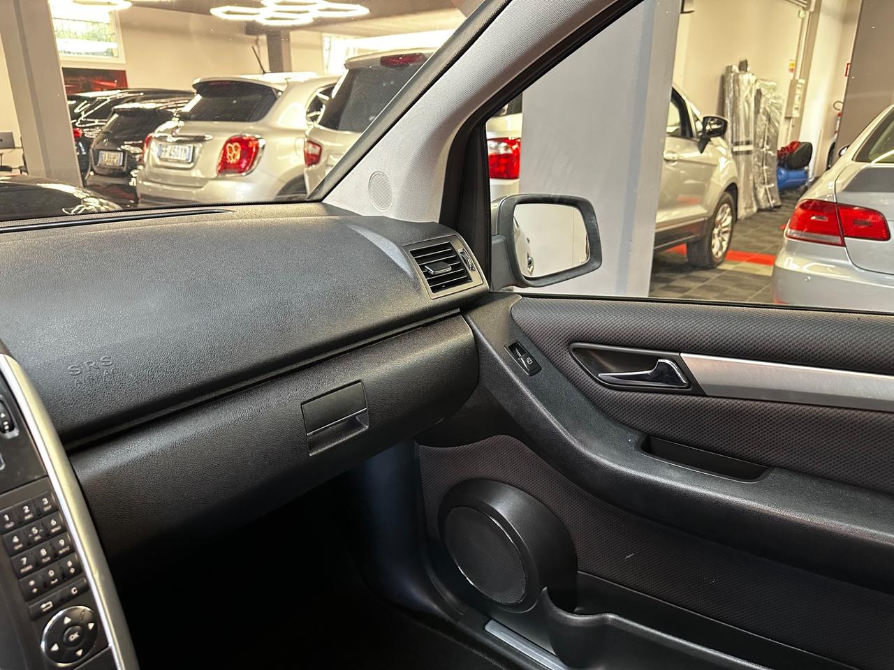 Mercedes-benz A 180 CDI Avantgarde - FABIANOAUTO