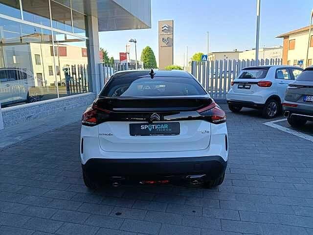 Citroen C4 1.2 Hybrid 136cv DC6 BUSINESS KM ZERO