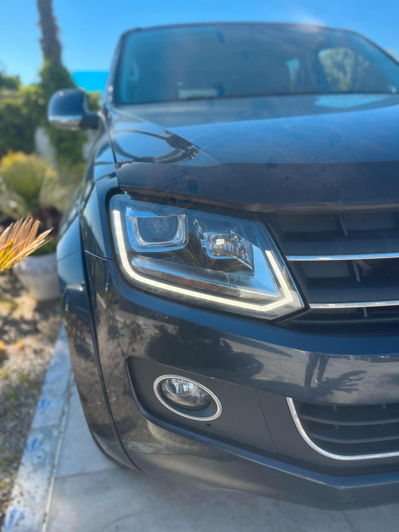 Volkswagen Amarok 2.0 BiTDI 180 CV hunter