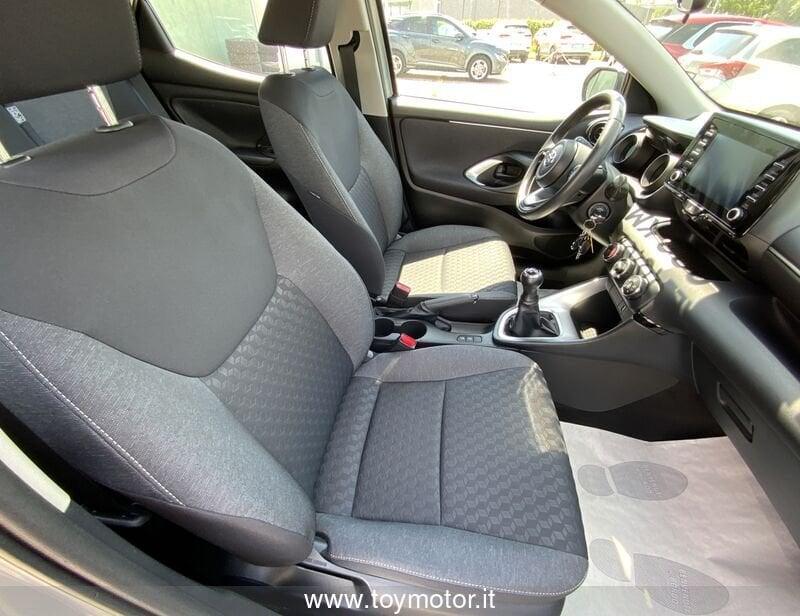 Toyota Yaris 4ª serie 1.0 5 porte Trend